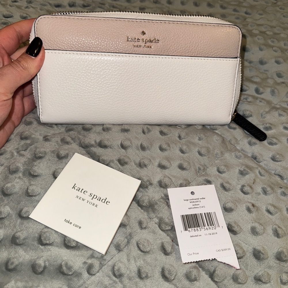 Kate Spade White and Tan Women's Wallet
